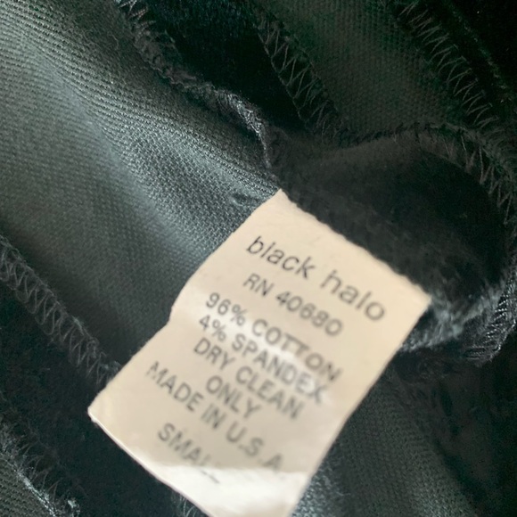 Black Halo Velvet Women's Blazer - Picture 13 of 13